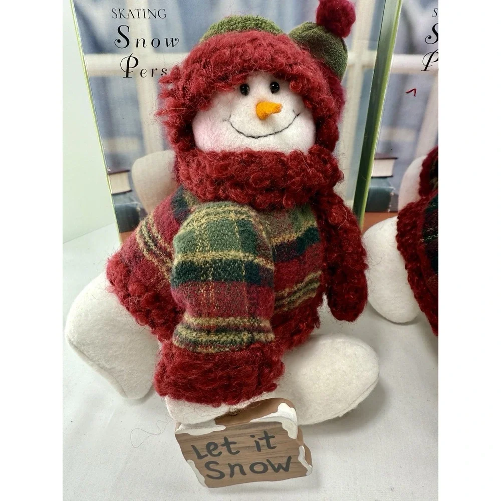 Lot of 3 Skating Snow Person Plush Decor Figures Bucket Sign Garland Skates 9.5